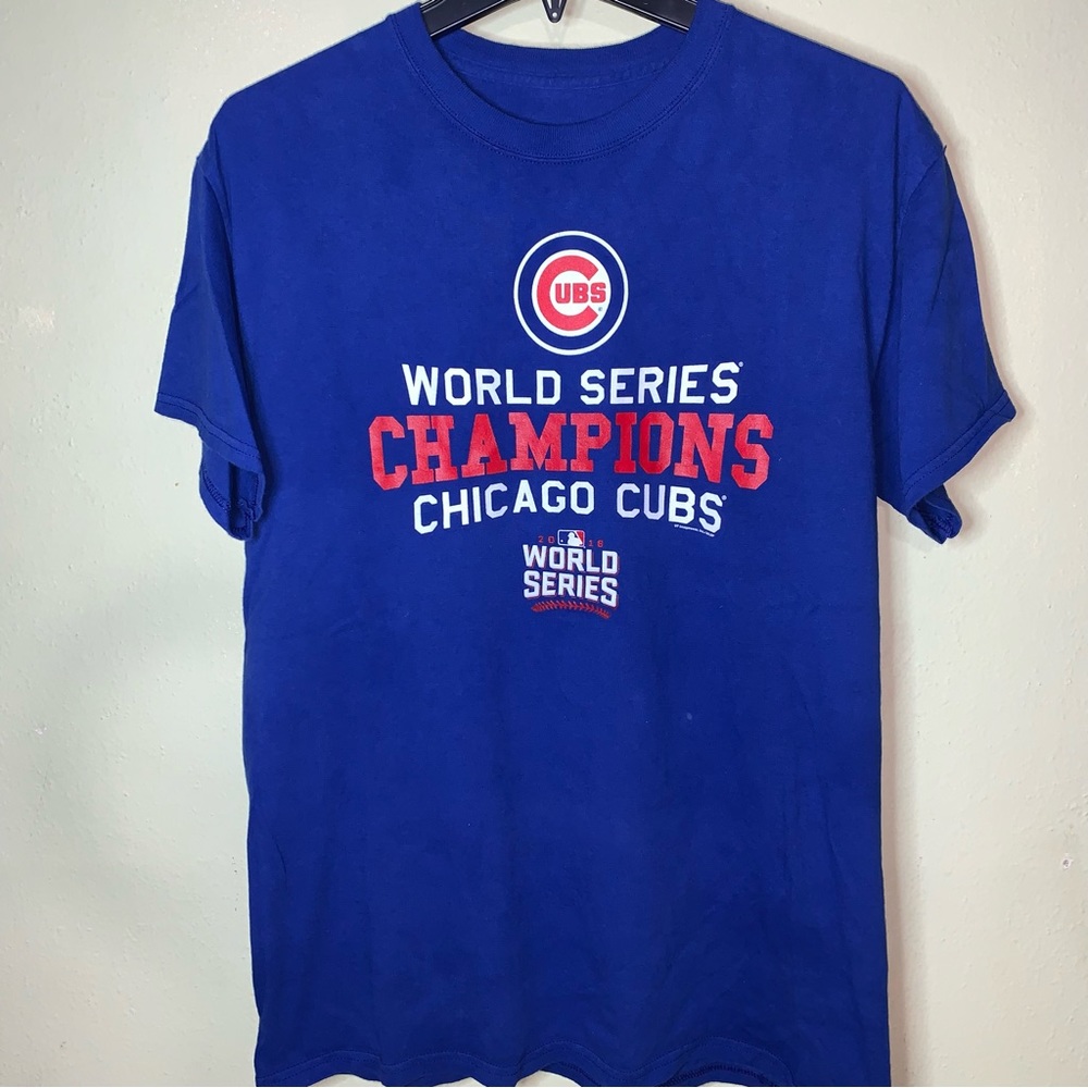 Chicago cubs T-shirt